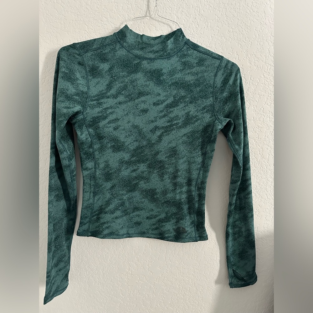 The North Face Teal Patterned Long Sleeve Top